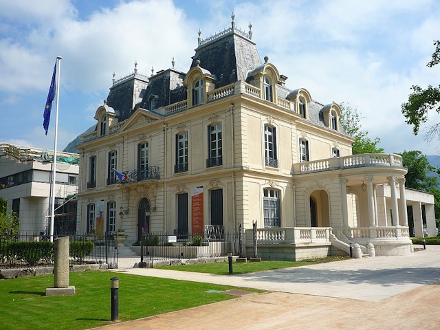 Château De Pièce Ronde - Location de salle à Romans-sur-Isère (26100) -  1001Salles